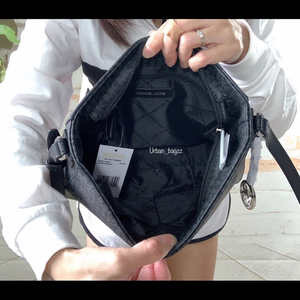 Michael Kors JST Large Crossbody - Picture 6 of 8